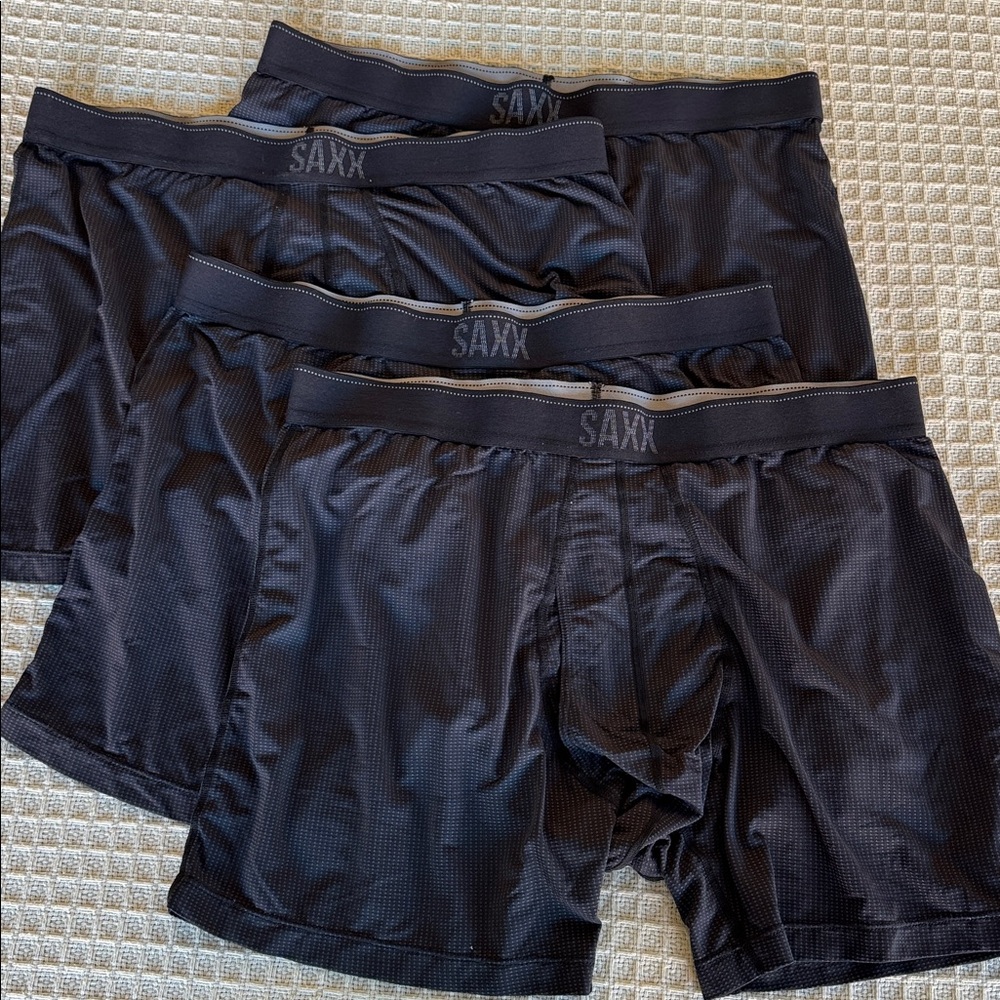 SAXX Quest Ballpark Pouch XL NWOT 4 pairs - Picture 3 of 6